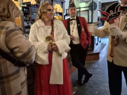 002 whatsapp image 2025-11-23